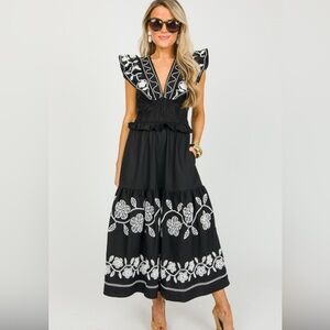 Avara Elegant Black and White Floral Dress